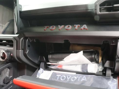 Used 2026 Toyota Tacoma TRD Pro AWD/4WD image 29