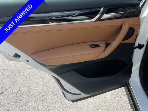 Used 2017 BMW X3 sDrive28i RWD image 18