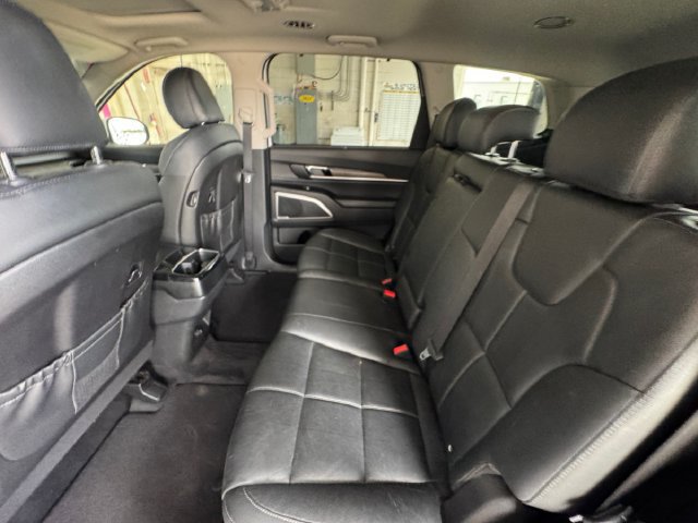 Used 2021 Kia Telluride EX FWD image 30