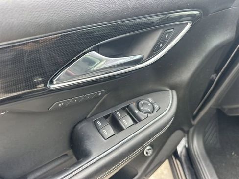 Used 2023 Buick Envision Essence w/ Sport Touring Package FWD image 19