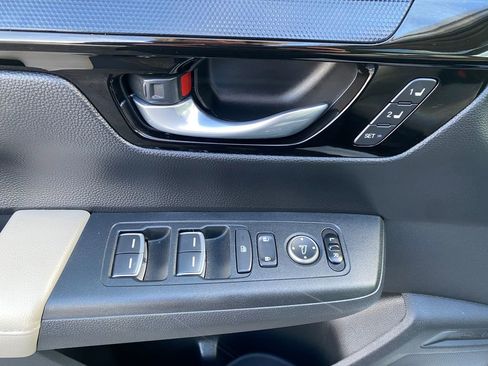 Used 2023 Honda CR-V EX-L image 14