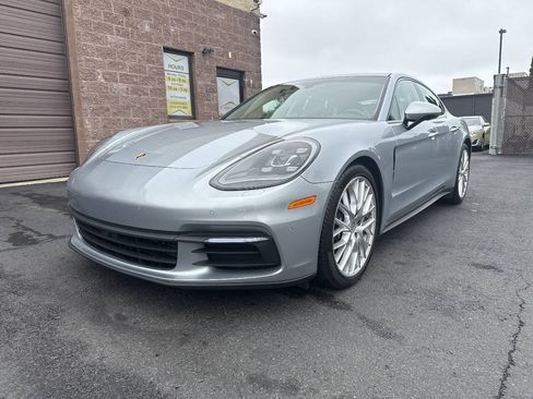 Used 2019 Porsche Panamera w/ Premium Package Plus RWD image 4