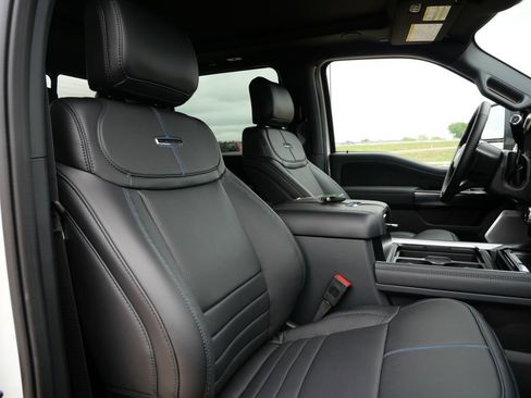 New 2026 Ford F250 Platinum AWD/4WD image 22