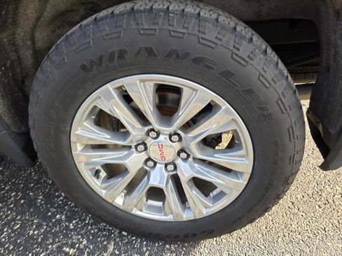 Used 2023 GMC Sierra 1500 Denali image 43