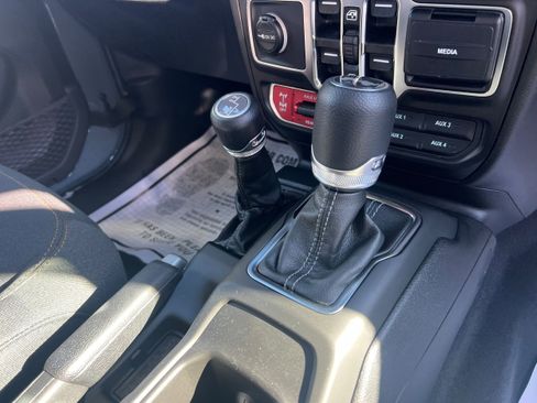 New 2026 Jeep Wrangler Unlimited Sport image 17