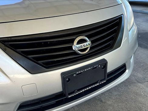 Used 2013 Nissan Versa S Plus image 26