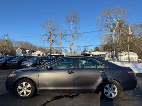 Used 2009 Toyota Camry LE image 8