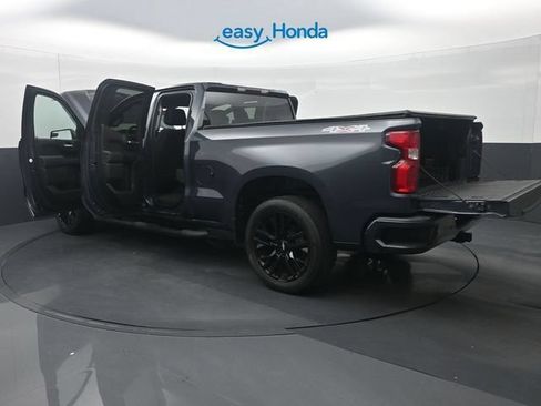 Used 2020 Chevrolet Silverado 1500 Custom w/ Custom Value Package AWD/4WD image 38