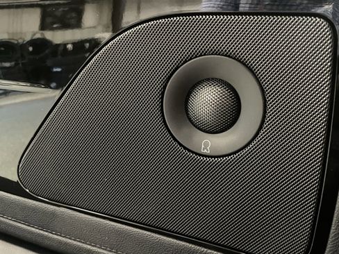 New 2025 Lincoln Aviator AWD w/ Equipment Group 101A image 21