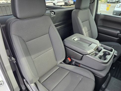 Used 2025 GMC Sierra 1500 Pro w/ Pro Value Package image 21