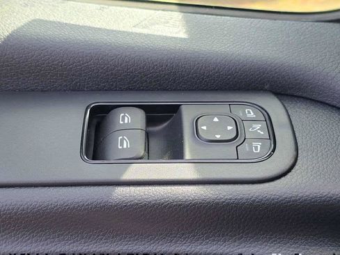 Used 2026 Mercedes-Benz Sprinter 2500 image 24