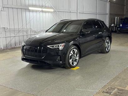 Used 2021 Audi e-tron Premium w/ Convenience Plus Package