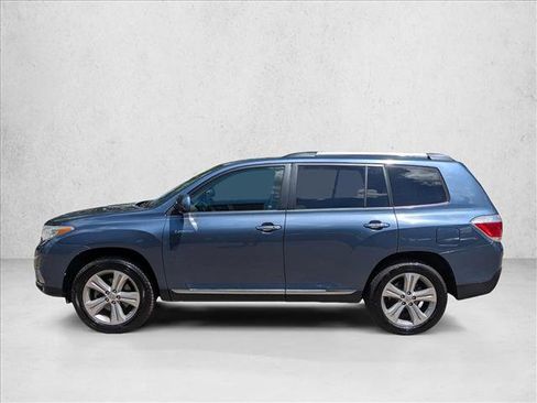 Used 2013 Toyota Highlander Limited AWD/4WD image 9