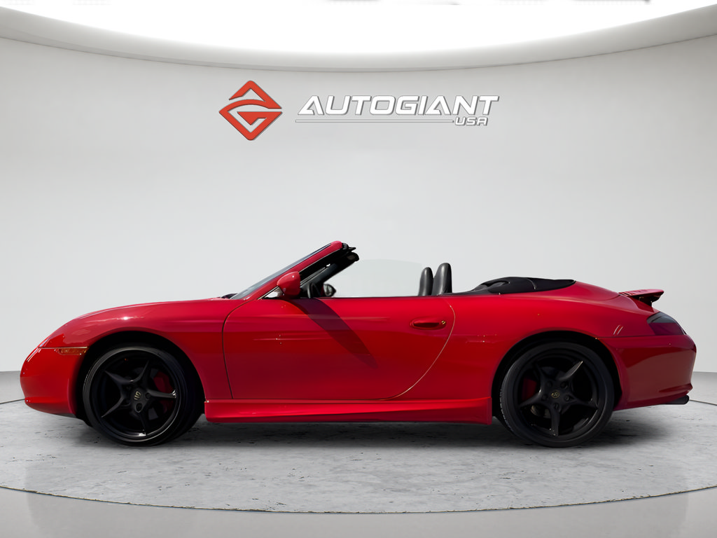 Used 2004 Porsche 911 Carrera RWD image 3