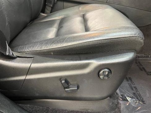 Used 2018 Jeep Grand Cherokee Limited image 30