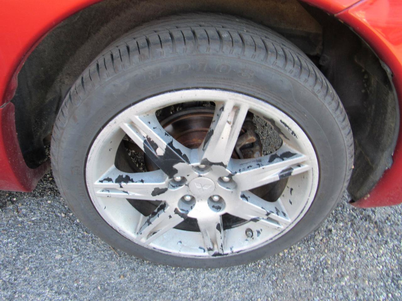 Used 2008 Mitsubishi Eclipse SE FWD image 11