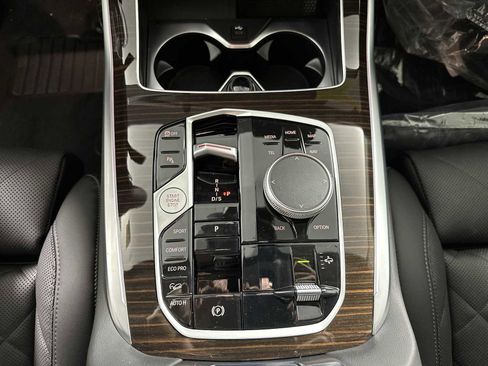 New 2026 BMW X7 xDrive40i image 17