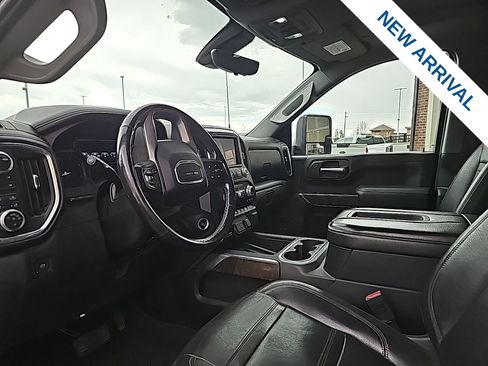 Used 2020 GMC Sierra 2500 Denali w/ Denali Ultimate Package AWD/4WD image 10