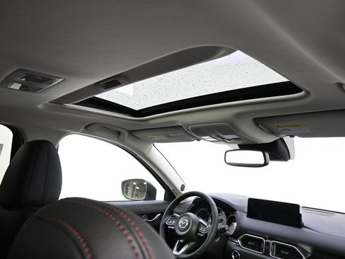 New 2025 MAZDA CX-5 Carbon Edition image 17
