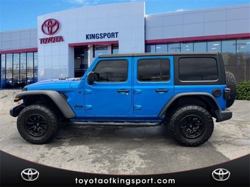 Used 2023 Jeep Wrangler Sport S image 2