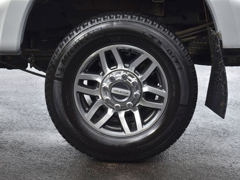 Used 2018 Ford F250 Lariat image 12