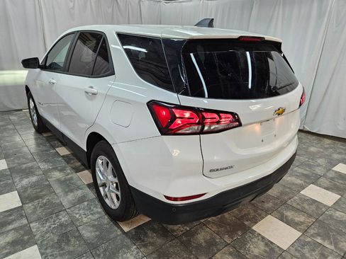 Used 2024 Chevrolet Equinox LS w/ LS Convenience Package FWD image 5