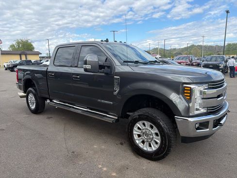 Used 2019 Ford F250 Lariat AWD/4WD image 3