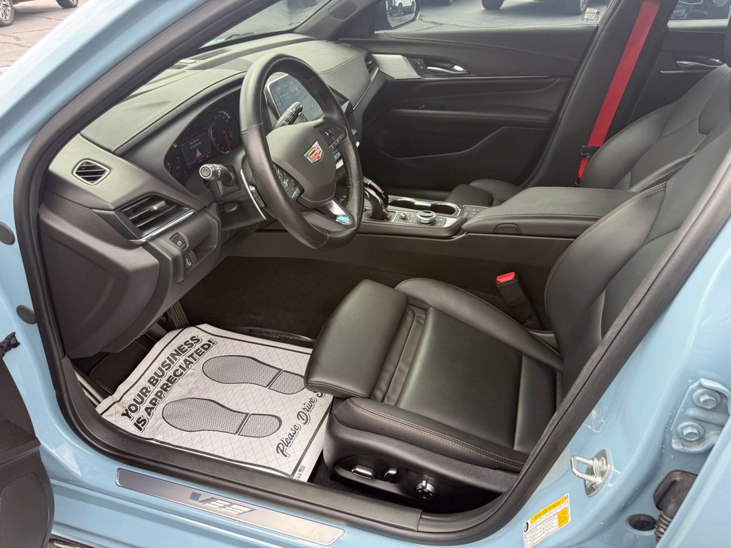 Used 2025 Cadillac CT4 V w/ LPO, ONYX Package RWD image 16
