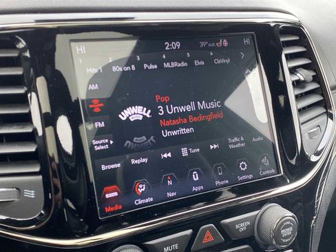 Used 2020 Jeep Grand Cherokee High Altitude image 27