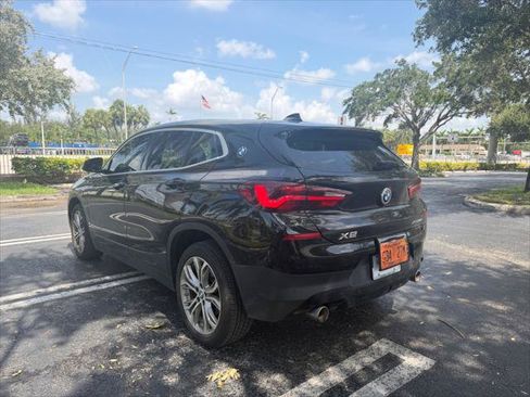 Used 2022 BMW X2 xDrive28i w/ Convenience Package AWD/4WD image 3