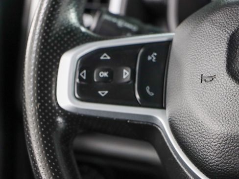 Used 2023 RAM 2500 Big Horn w/ Cold Weather Group image 13