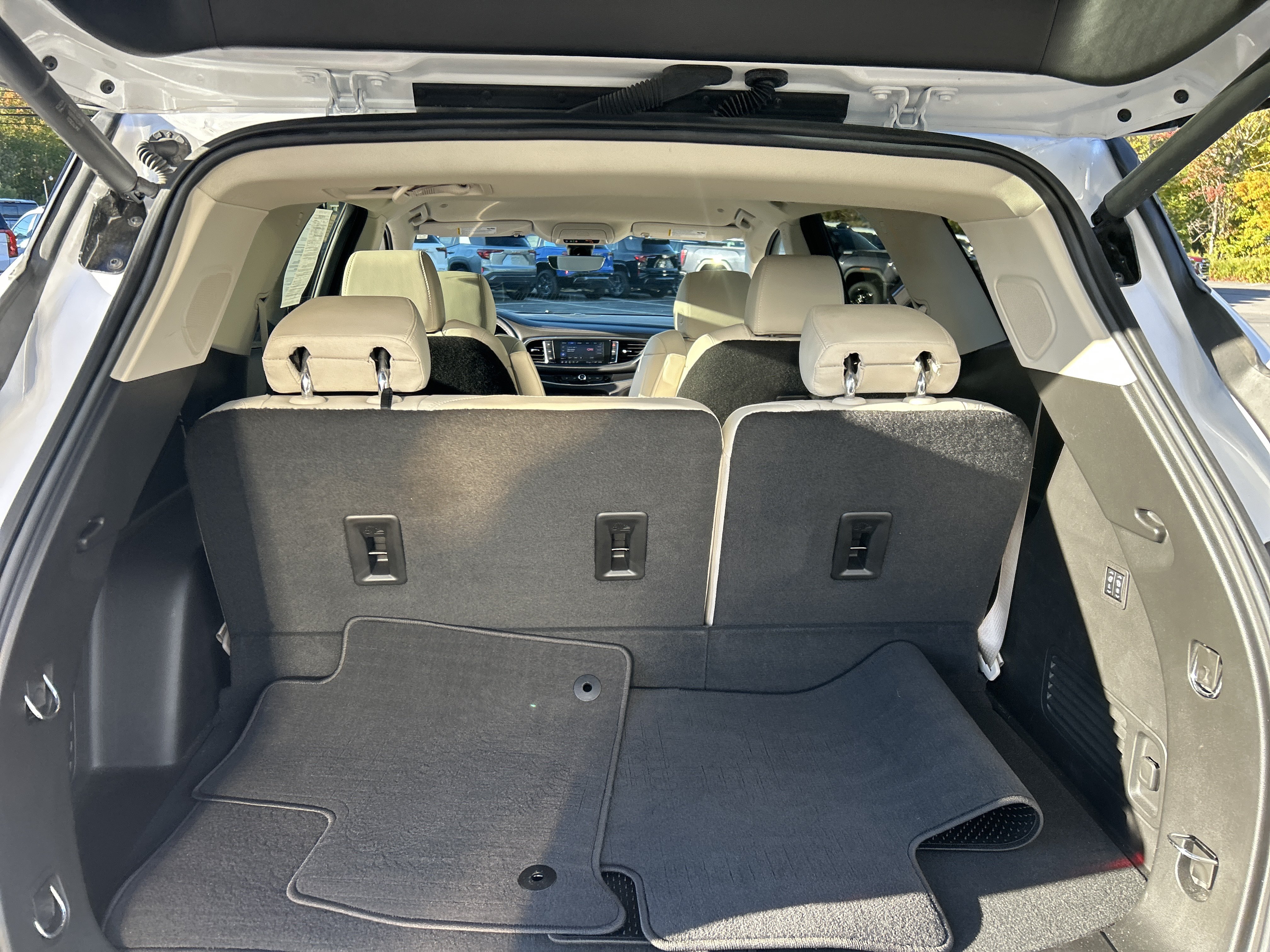 Used 2024 Buick Enclave Premium w/ Trailering Package, 5000 lbs. AWD/4WD image 11