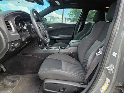 Used 2019 Dodge Charger GT RWD image 12