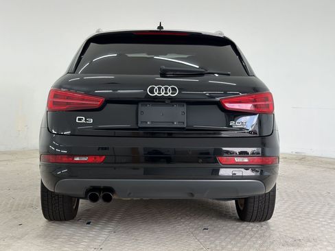 Used 2018 Audi Q3 2.0T Premium w/ Convenience Package AWD/4WD image 10