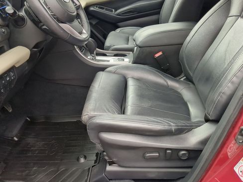 Used 2020 Subaru Ascent Limited w/ Technology Package image 11