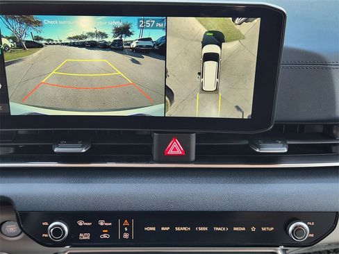 New 2026 Kia Carnival SX image 13