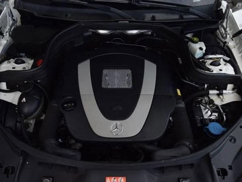 Used 2010 Mercedes-Benz GLK 350 4MATIC image 39