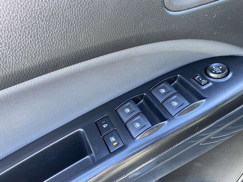 Used 2022 Chevrolet Colorado Z71 image 6