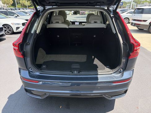 Certified 2024 Volvo XC60 B5 Core w/ Climate Package AWD/4WD image 34