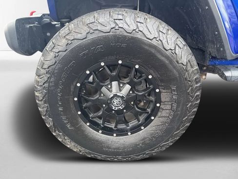 Used 2019 Jeep Wrangler Unlimited Rubicon w/ Dual Top Group image 9