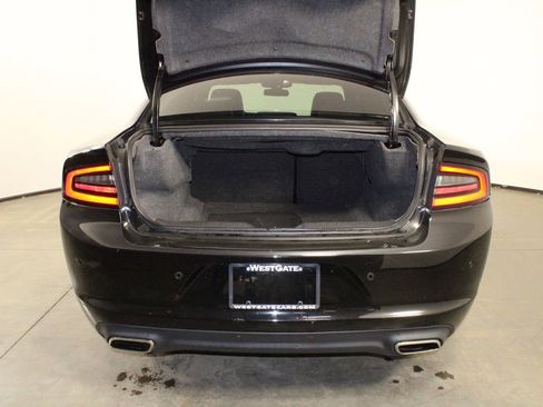 Used 2022 Dodge Charger SXT image 13