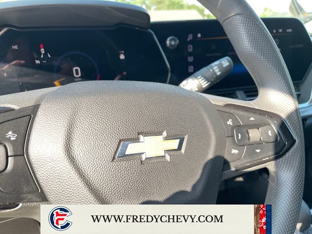 Used 2025 Chevrolet Trax LT FWD image 46