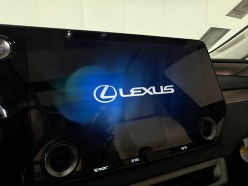 New 2026 Lexus RX 350 AWD image 19