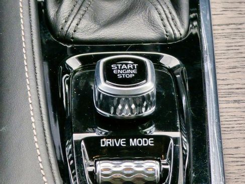 Used 2021 Volvo S90 T6 Inscription AWD/4WD image 41