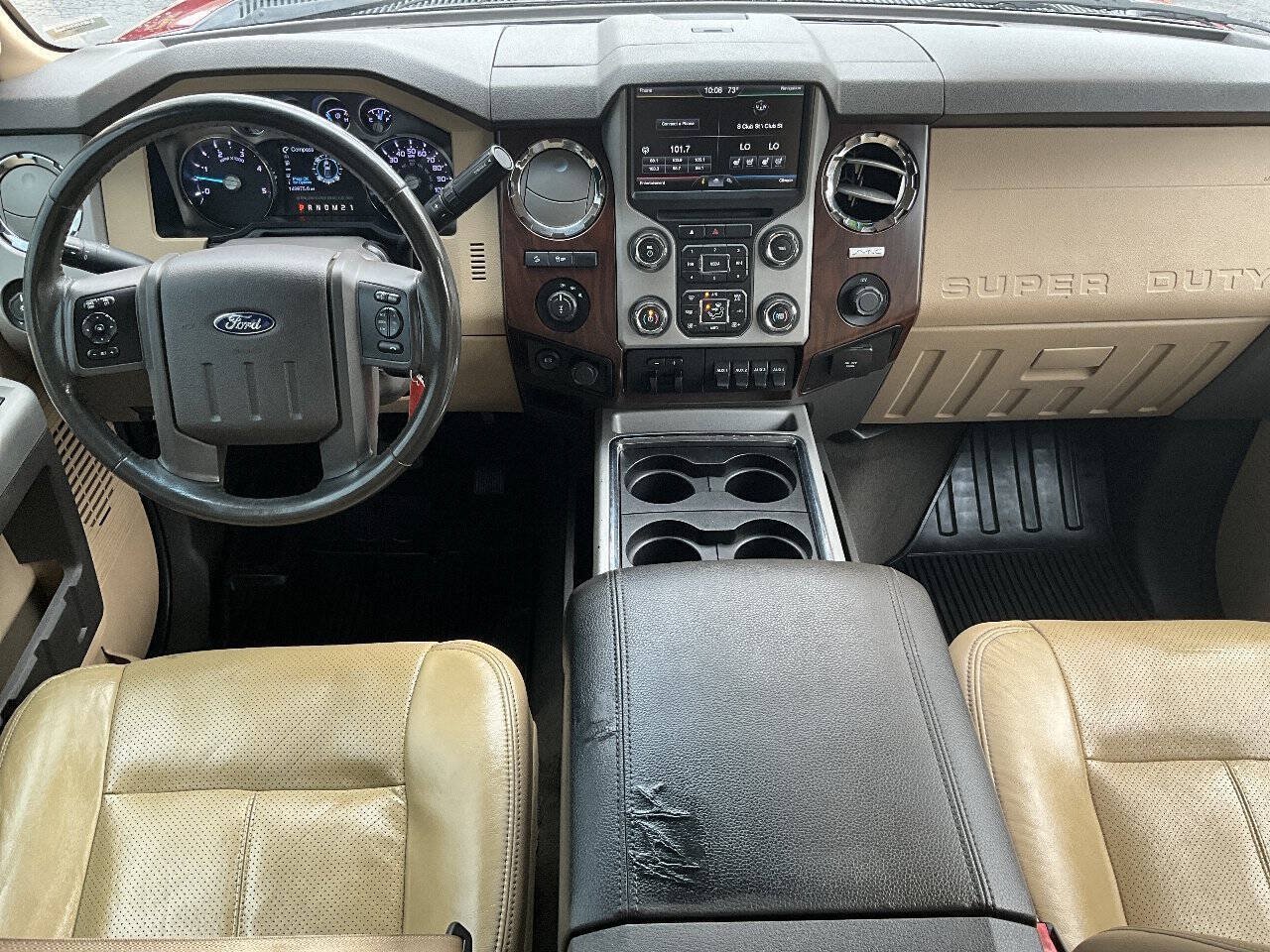 Used 2015 Ford F250 Lariat w/ Lariat Ultimate Package AWD/4WD image 13