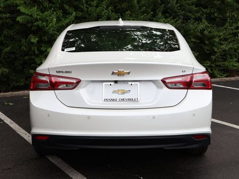 Certified 2019 Chevrolet Malibu LT w/ Driver Confidence Package II FWD image 8