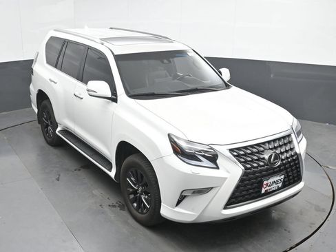 Used 2022 Lexus GX 460 Premium w/ Premium Package AWD/4WD image 32