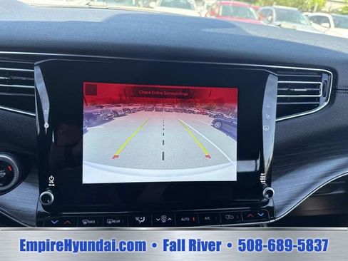 Used 2024 Jeep Wagoneer L Series II w/ Flexible Seating Group AWD/4WD image 23