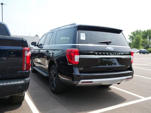 Used 2024 Ford Expedition Max XLT AWD/4WD image 7