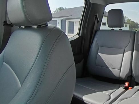 Used 2025 Ford F350 XL AWD/4WD image 19